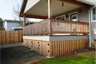 241 SE Johnson St, Winston, OR 97496 - Photo 22