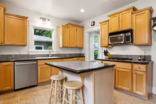 1130 NE Brazee St, Portland, OR 97212 - Photo 10