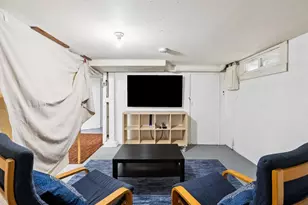 1130 NE Brazee St, Portland, OR 97212 - Photo 32