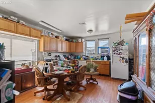 203 Depot St, Milton-Freewater, OR 97862 - Photo 4