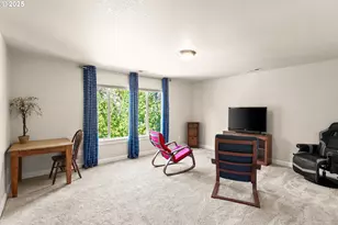 166 SE 30th Ave, Hillsboro, OR 97123 - Photo 16