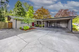 2710 Kalmia St, Eugene, OR 97404 - Photo 2