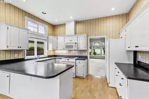 16751 SW Jordan Way, Tigard, OR 97224 - Photo 12