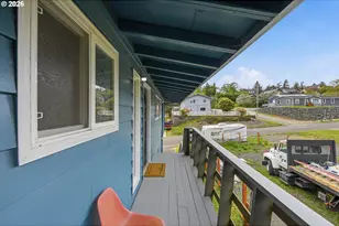 2617 Union Ave, North Bend, OR 97459 - Photo 40