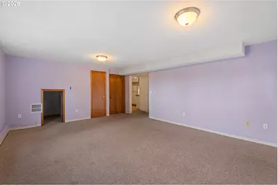 8431 SE Cason Ct, Gladstone, OR 97027 - Photo 28
