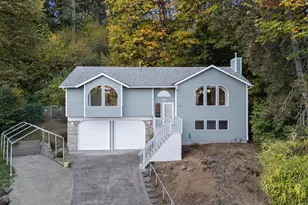 8431 SE Cason Ct, Gladstone, OR 97027 - Photo 1