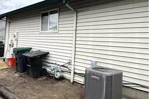 6844 SE Borwick St, Hillsboro, OR 97123 - Photo 28