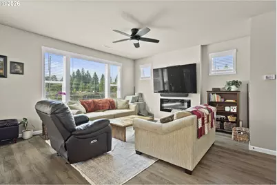 923 NW 26th Way, Battle Ground, WA 98604 - Photo 6
