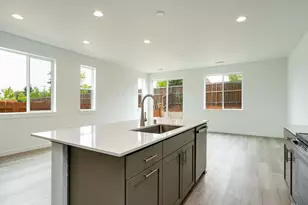 814 NW 178th Wy, Ridgefield, WA 98642 - Photo 4