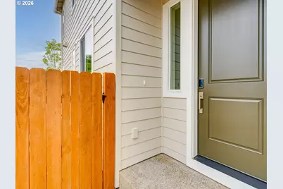 814 NW 178th Way, Ridgefield, WA 98642 - Photo 2