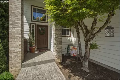 4818 SE Woodland Way, Gresham, OR 97080 - Photo 2