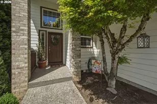 4818 SE Woodland Way, Gresham, OR 97080 - Photo 2