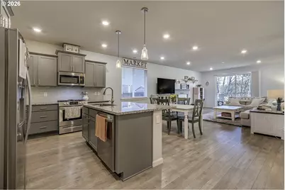 1325 S 25th Ave, Cornelius, OR 97113 - Photo 6