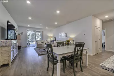 1325 S 25th Ave, Cornelius, OR 97113 - Photo 10