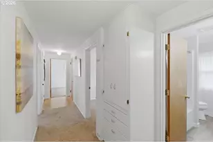 3630 Circle Dr, Albany, OR 97322 - Photo 16