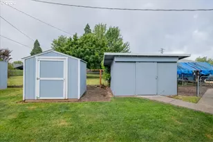 3630 Circle Dr, Albany, OR 97322 - Photo 40
