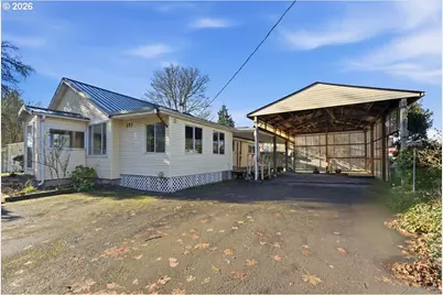 357 S 9th St, Kalama, WA 98625 - Photo 1