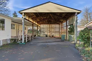 357 S 9th St, Kalama, WA 98625 - Photo 6