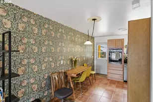 823 Arago Ave, Coos Bay, OR 97420 - Photo 8