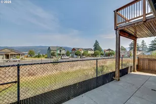 1153 SE Chinookan Dr, Cascade Locks, OR 97014 - Photo 26