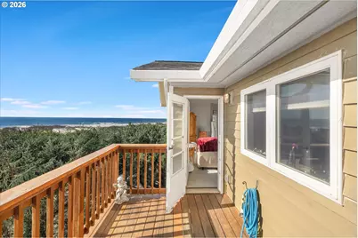 407 King St, Yachats, OR 97498 - Photo 26