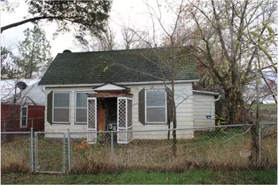 360 W College St, Athena, OR 97813 - Photo 1