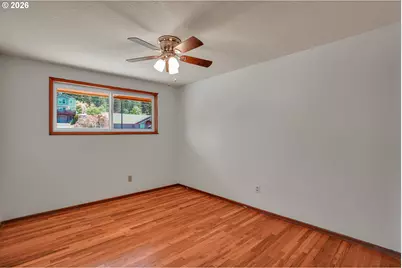 17055 SE Webster Rd, Gladstone, OR 97027 - Photo 30