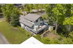 847 NW 5th St, Grants Pass, OR 97526 - Photo 32