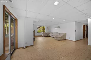 847 NW 5th St, Grants Pass, OR 97526 - Photo 22