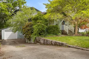 847 NW 5th St, Grants Pass, OR 97526 - Photo 38