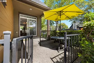 7388 NE Cherry Dr, Hillsboro, OR 97124 - Photo 32