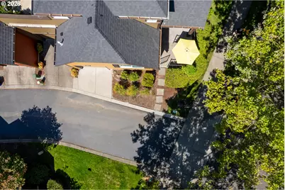 7388 NE Cherry Dr, Hillsboro, OR 97124 - Photo 38