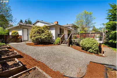 9815 SW Omara St, Tigard, OR 97223 - Photo 40