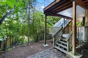 8957 SW Terwilliger Blvd, Portland, OR 97219 - Photo 34