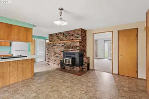 2567 Marcola Rd, Springfield, OR 97477 - Photo 16