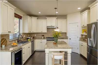 5545 N Harvard St, Portland, OR 97203 - Photo 8