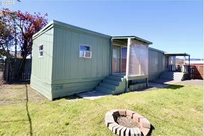 225 41st St #36, Springfield, OR 97478 - Photo 12