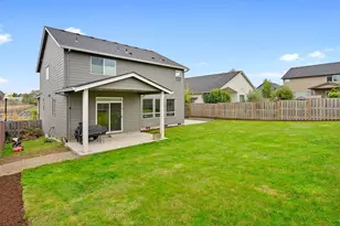 1908 NW 26th Ave, Battle Ground, WA 98604 - Photo 34