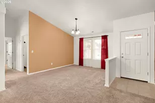 176 Othello Ave, Roseburg, OR 97471 - Photo 4