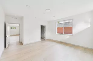 409 W 19th St, La Center, WA 98629 - Photo 26