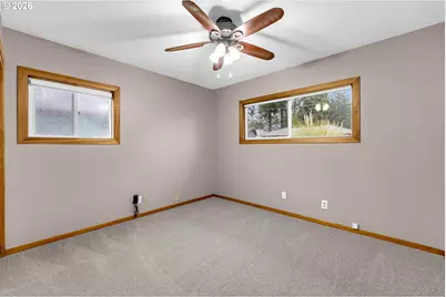 325 7th St, Washougal, WA 98671 - Photo 16