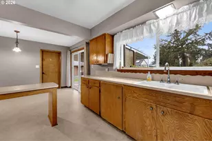 325 7th St, Washougal, WA 98671 - Photo 12