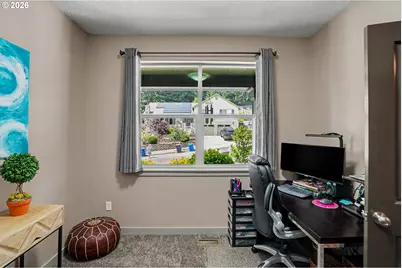 1644 Centennial Dr, Silverton, OR 97381 - Photo 16