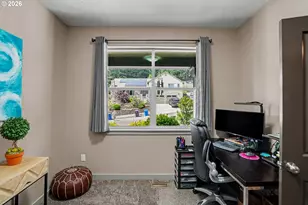 1644 Centennial Dr, Silverton, OR 97381 - Photo 16