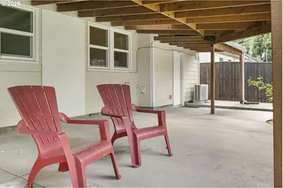 9251 SE Salmon St, Portland, OR 97216 - Photo 34