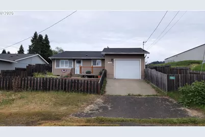 340 SE Darrell Ave, Winston, OR 97496 - Photo 1