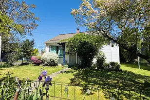 8110 N Dana Ave, Portland, OR 97203 - Photo 2