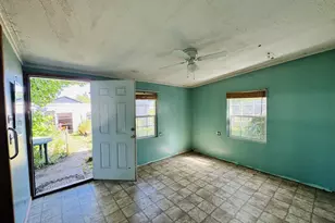 8110 N Dana Ave, Portland, OR 97203 - Photo 10
