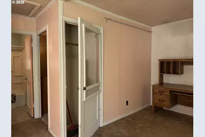 8110 N Dana Ave, Portland, OR 97203 - Photo 14
