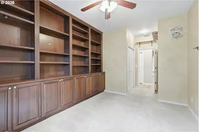 29411 SW Camelot St, Wilsonville, OR 97070 - Photo 34